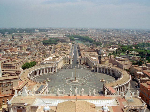 В Ватикане открылась сессия Совета кардиналов