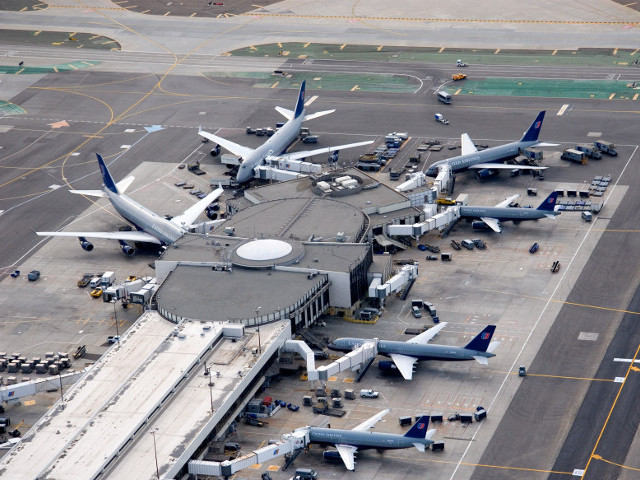 Вашингтон попросил ряд государств усилить меры по обеспечению безопасности в аэропортах, откуда осуществляются прямые регулярные воздушные рейсы в США