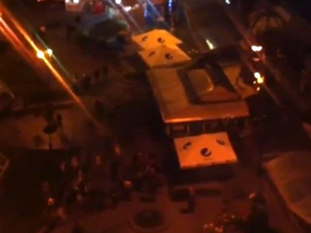 В центре Киева ночью произошла перестрелка. Майдан говорит о штурме и провокации, милиция - о "разборках" между активистами