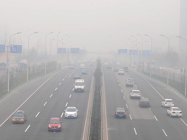 Корпорация IBM заключила соглашение с властями Пекина о начале проекта по оценке и прогнозированию уровня смога в китайской столице с использованием передовых информационных технологий