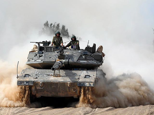 Израиль ввел повышенные меры безопасности вблизи от сектора Газа и готов проводить антитеррористическую операцию, пока "Хамас" не запросит пощады