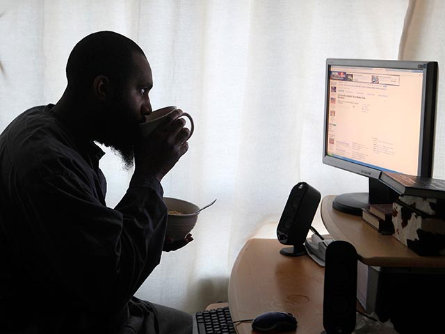 ФБР обвиняют в чтении электронной почты пятерых американских мусульман