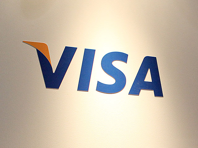 Международная платежная система Visa хочет стать совладельцем компании, которая будет осуществлять для нее процессинг в России