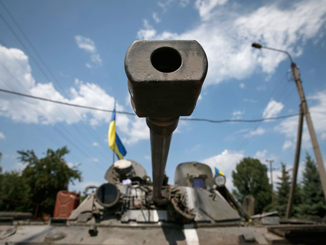 Руководство самопровозглашенной Донецкой народной республики утверждает, что снаряды, залетевшие на территорию Ростовской области, были выпущены украинскими силовиками