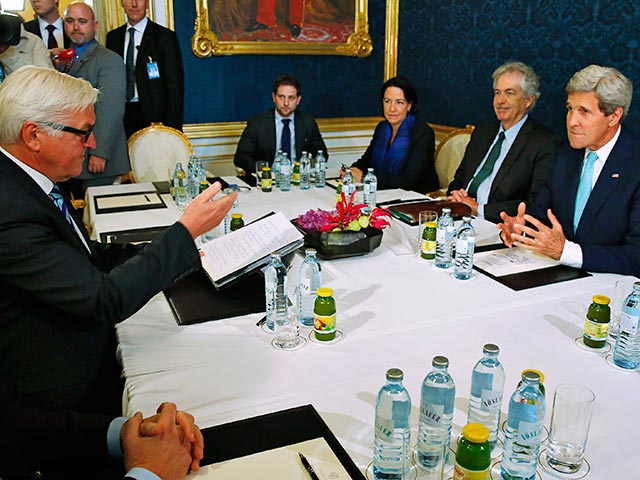 Итогом непростых переговоров в Вене в воскресенье стало то, что "шестерка" смогла согласовать единую позицию на переговорах с Ираном, объявил министр иностранных дел Германии Франк-Вальтер Штайнмайер