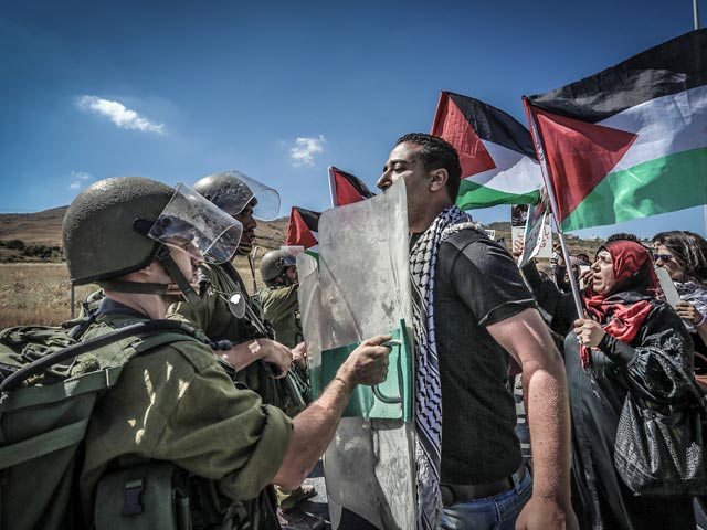 На фоне продолжающейся операции "Нерушимая скала" СМИ сообщают о переговорах между Израилем и представителями палестинского исламистского движения ХАМАС о прекращении огня