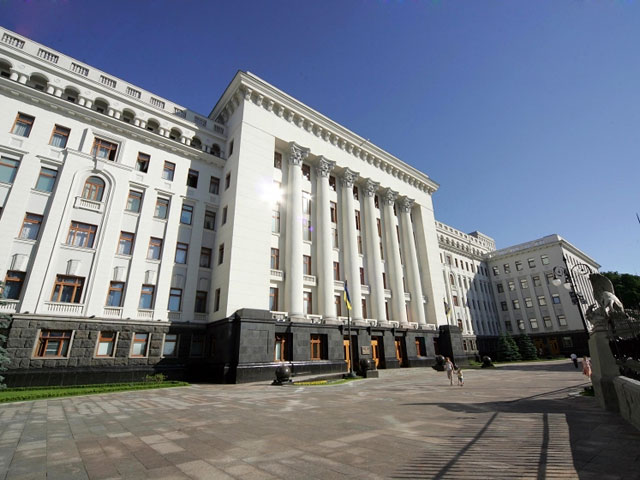 В администрации президента Украины допускают возможность разрыва дипотношений с Россией