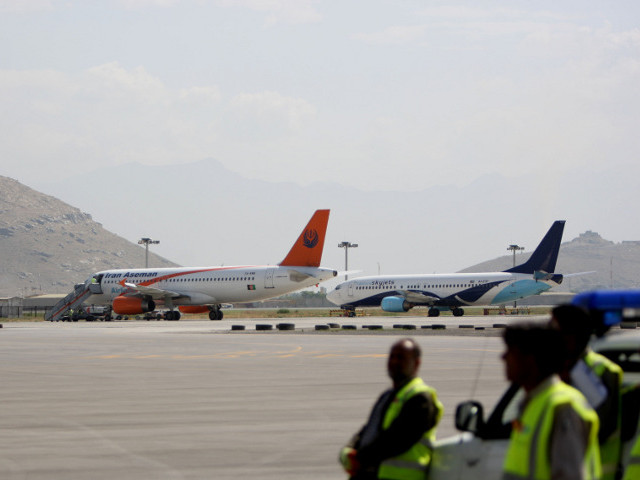 Скоординированной атаке террористов подвергся столичный международный аэропорт Афганистана