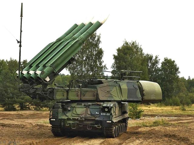 "Бук" по классификации МО США и НАТО - SA-11 Gadfly (англ. овод) - самоходный зенитный ракетный комплекс