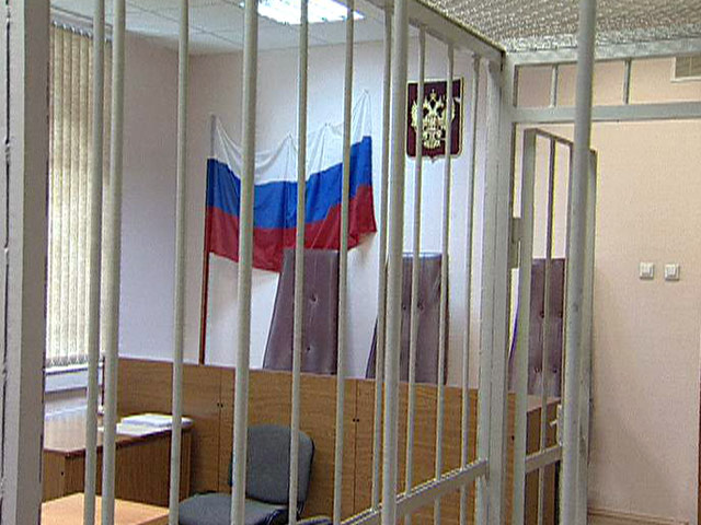 Суд в Волгограде приговорил к 24,5 года лишения свободы в колонии строгого режима 52-летнего местного жителя Андрея Порубая, который совершил серию изнасилований и убийств женщин в этом городе в 1990-х годах