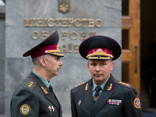 Министр обороны Украины Валерий Гелетей подтвердил факт перехода государственной границы с Россией сорока военнослужащих 51-й отдельной механизированной бригады