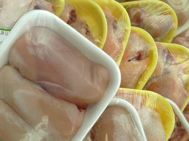 В августе этого года Россельхознадзор может запретить поставку мяса птицы из США