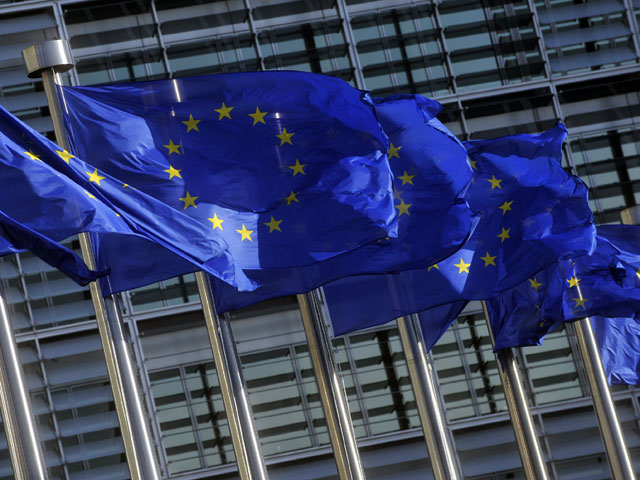 В список санкций ЕС против России будут включены Сбербанк и ВТБ