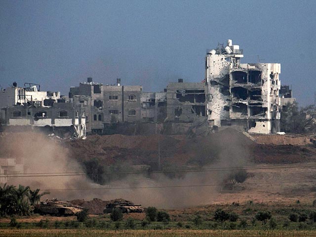 В своем открытом обращении кинематографисты призвали Израиль прекратить военные действия и снять блокаду, от которой уже больше десятилетия страдает сектор Газа