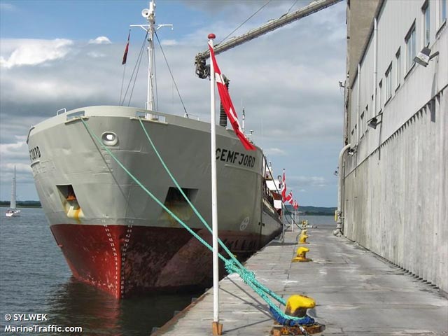 В Дании задержан пьяный российский капитан, посадивший на мель судно с тоннами цемента