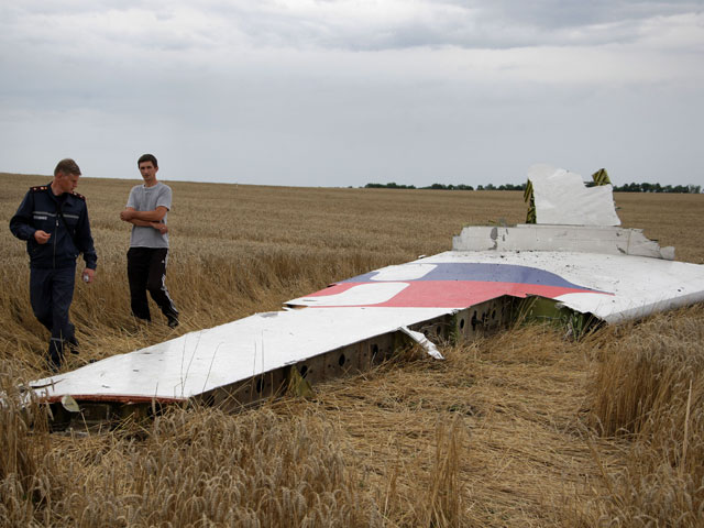 Россияне винят в катастрофе Boeing под Донецком Украину, показал опрос