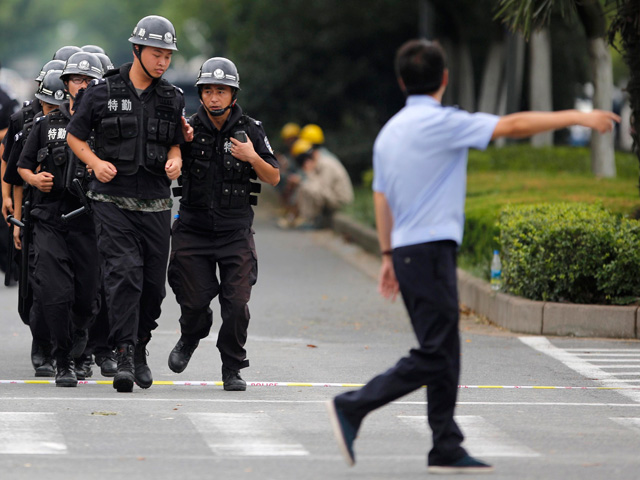 Нападение террористов на мирных граждан в Синьцзян-Уйгурском автономном районе (СУАР) Китая привело к гибели 37 человек, 59 нападавших уничтожены