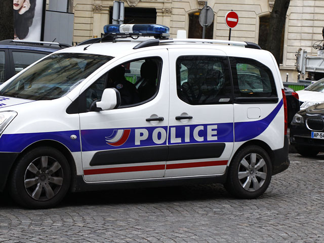 Французская полиция ищет крупную партию наркотиков, которая бесследно исчезла вскоре после конфискации
