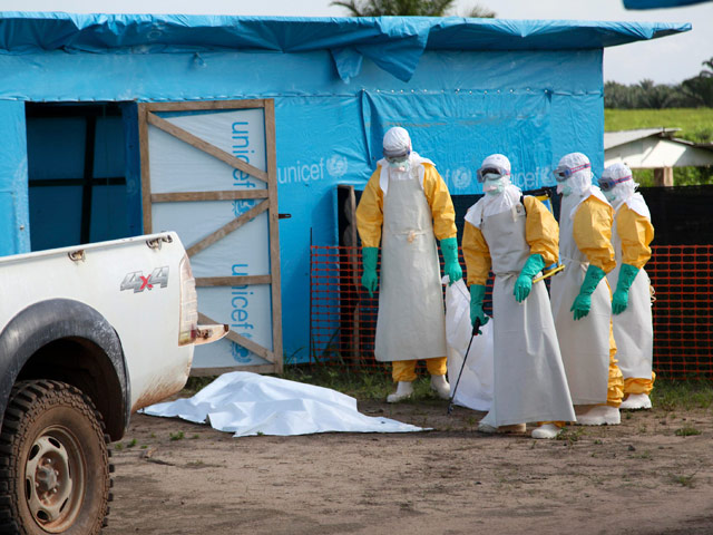 Совещание созвали по причине распространения в странах Западной Африки лихорадки Эбола, против которой пока не существует вакцины