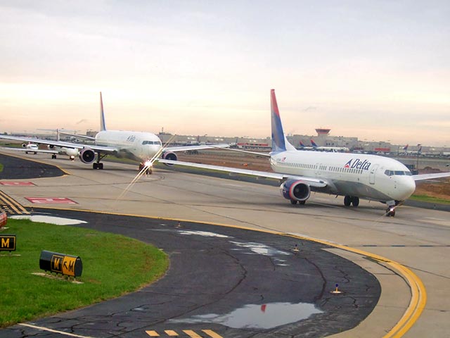 UPS, United Airlines и Delta Air Lines - готовятся к возможному запрету на пролет через российское воздушное пространство в страны Азиатско-Тихоокеанского региона