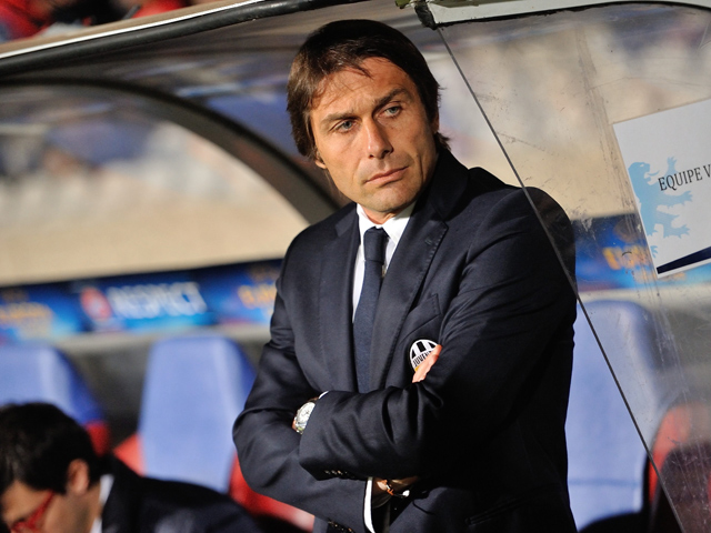 Первым шагом Карло Тавеккьо на посту президента Федерации футбола Италии стало приглашение на роль главного тренера Антонио Конте