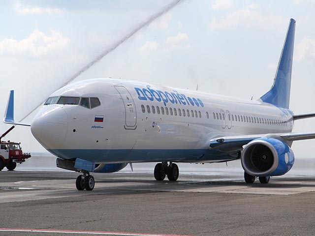 Российские власти после приостановки деятельности компании "Добролет", произошедшей из-за санкций, которым компания подверглась за осуществление рейсов в Крым, готовы рассмотреть возможность создания новой авиакомпании