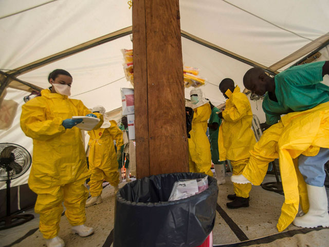 "Врачи без границ" пообещали взять под контроль эпидемию лихорадки Эбола в Африке за шесть месяцев