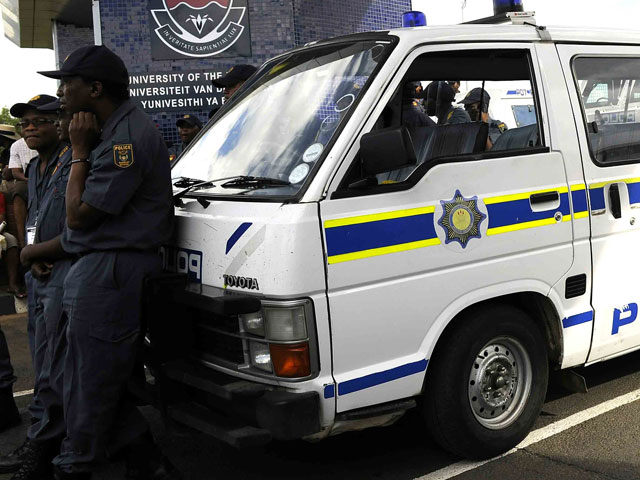 В ЮАР арестован гомофоб, подозреваемый в "коррекционном" изнасиловании и убийстве девушки