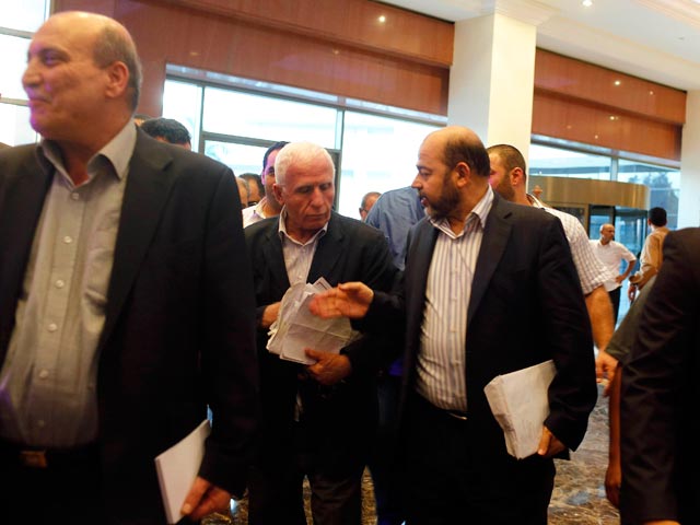 Представители ФАТХ и "Хамас" на переговорах в Египте