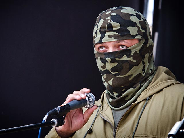 Командир спецбатальона украинской армии "Донбасс" Семен Семенченко объявил в интернете о наборе в партизанское движение для войны с сепаратистами на востоке страны