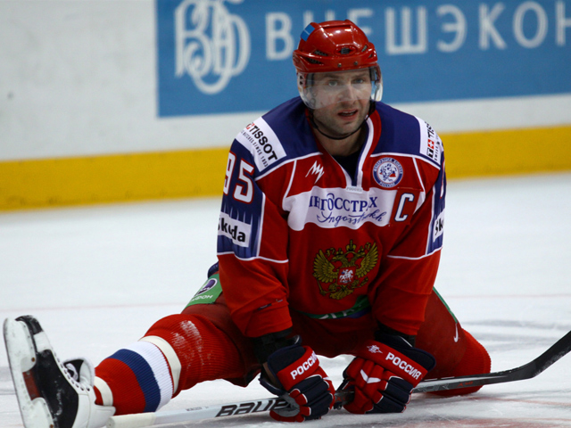 Бывший капитан сборной России по хоккею, двукратный чемпион мира Алексей Морозов завершает карьеру игрока