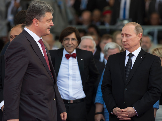 Самым ожидаемым пунктом программы является встреча Владимира Путина и Петра Порошенко, возможность которой не исключают в Кремле