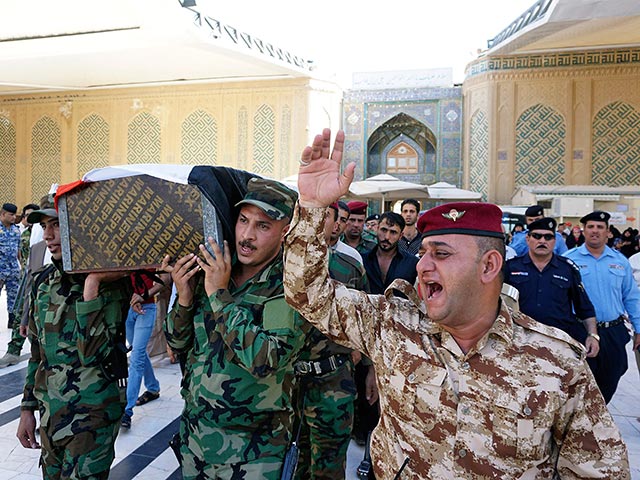Родственники военнослужащих, убитых исламистами на военной базе, устроили беспорядки в здании Совета представителей (парламента) Ирака в Багдаде