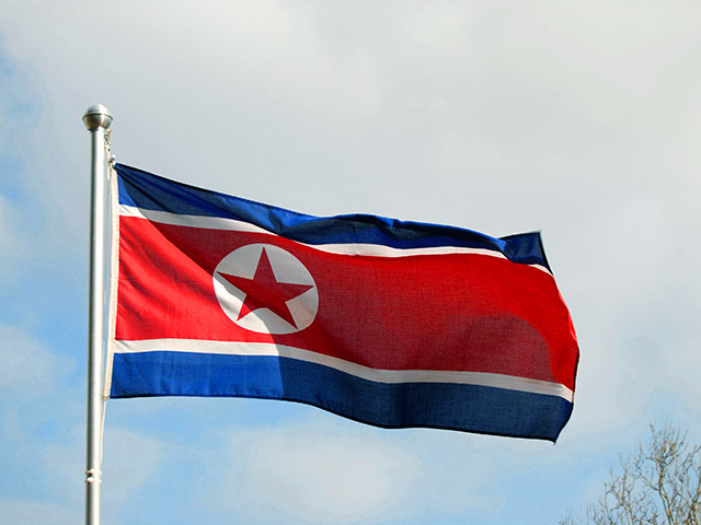 Власти Северной Кореи впервые позволили иностранным туристам бывать на киностудии им. 25 Апреля, где производятся фильмы для армии и гражданского населения