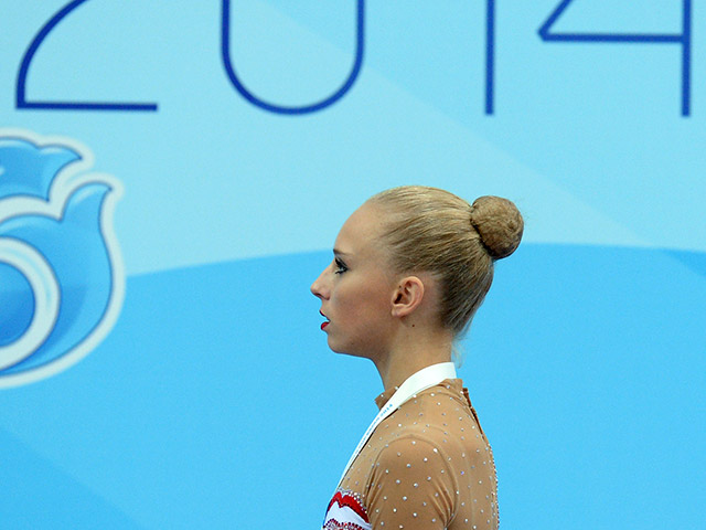 Главной героиней соревнований стала Яна Кудрявцева, ставшая первой в личном многоборье, а также в упражнениях с булавами, лентами и мячом