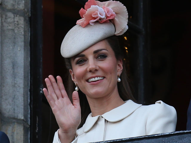 Королевская семья в Великобритании ждет пополнения: герцогиня Кэтрин вновь беременна