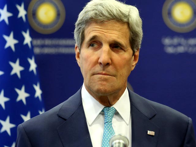 Госсекретарь США Джон Керри в субботу прибыл с визитом в Каир для проведения переговоров с египетскими властями. Главный вопрос - международное противостояние группировкам боевиков-исламистов, в первую очередь - "Исламскому государству"