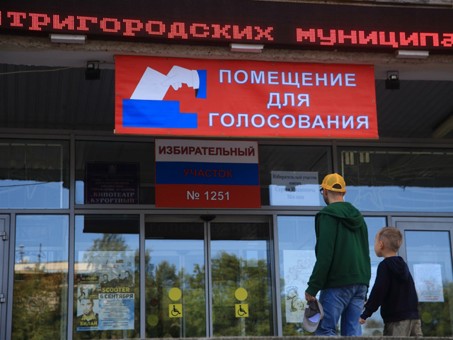 Выборы без сенсаций: врио глав регионов, кандидаты от "Единой России", уверенно лидируют