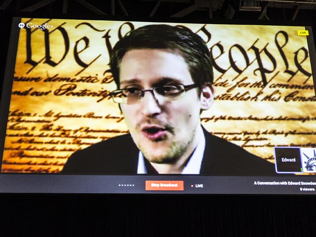 Бывший сотрудник американских спецслужб Эдвард Сноуден, недавно получивший в России вид на жительство на три года, назвал ложью заявления властей Новой Зеландии о том, что они не готовили запуск программ массовой слежки