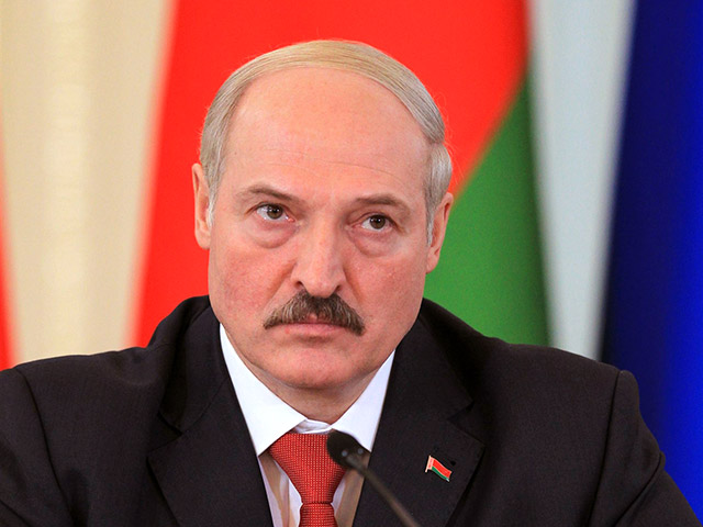 Президент Белоруссии Александр Лукашенко предлагает Всемирному банку расширить финансирование проектов дорожного строительства в стране