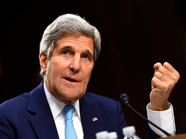Госсекретарь США Джон Керри, выступая 17 сентября перед комитетом по международным отношениям в сенате, заявил, что задача по борьбе с экстремистами из группировки "Исламское государство" (ИГ) может лечь на власти Ирана и Сирии