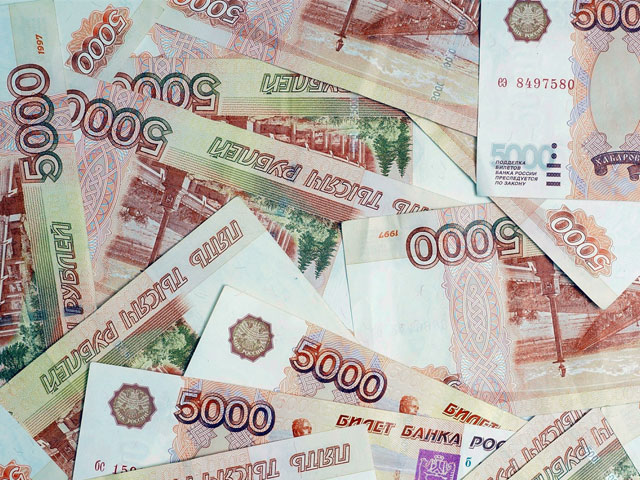 Из России через Молдавию выведено почти 700 млрд рублей, почти столько же стоит России Крым