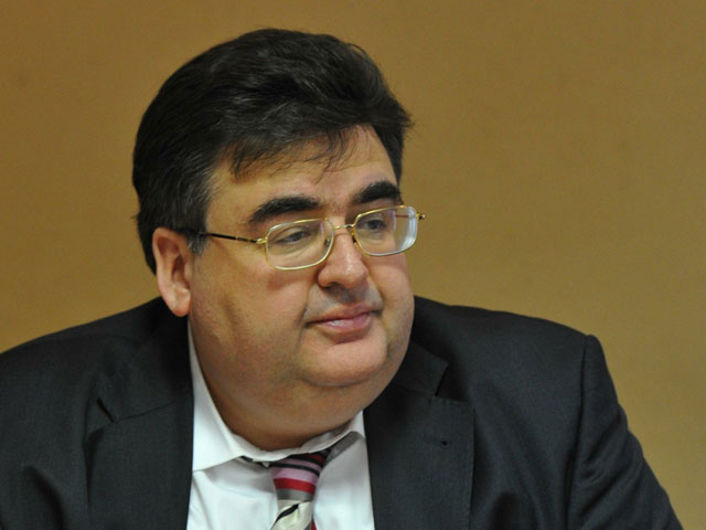 Депутата Митрофанова, обвиняемого в мошенничестве, сняли с поста главы думского комитета по информполитике  