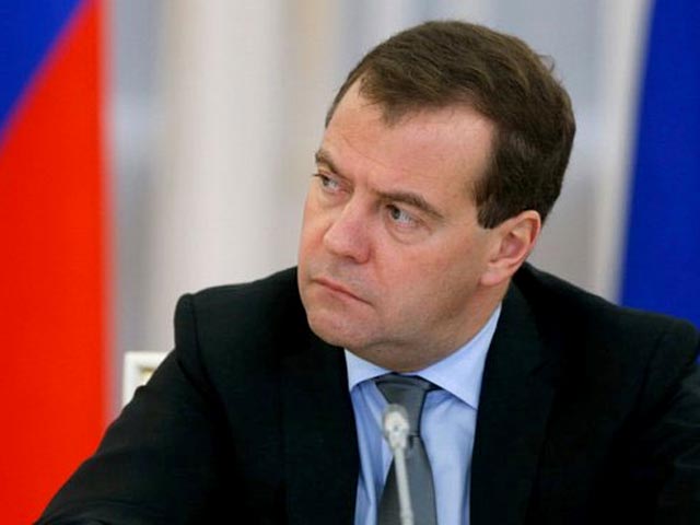 Премьер-министр России Дмитрий Медведев заявил о необходимости максимально целесообразно использовать на российском рынке труда ресурс, который появляется за счет возросшего числа украинцев, покидающих зону конфликта на Донбассе