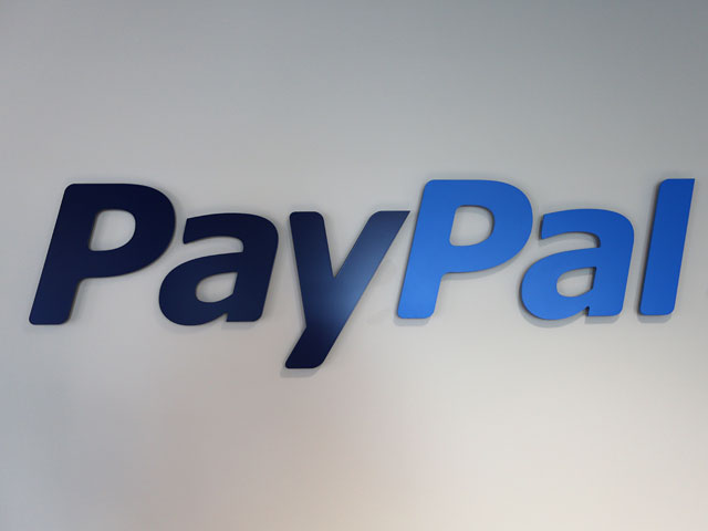 PayPal примет биткоины в оплату за "цифровой контент" В США и Канаде