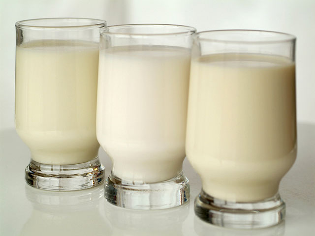 Минэкономразвития пришло к выводу о наличии вероятности возобновления поставок молочной продукции из стран, попавших под продуктовое эмбарго, связанной с исключением из санкционного списка безлактозного молока