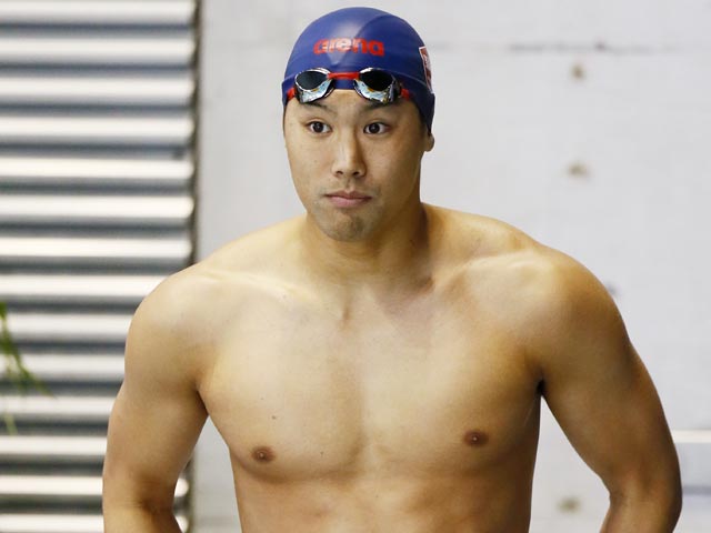 Член сборной Японии по плаванию Наоя Томита был исключен из команды, выступающей на Азиатских играх в Инчхоне (Южная Корея), за кражу видеокамеры