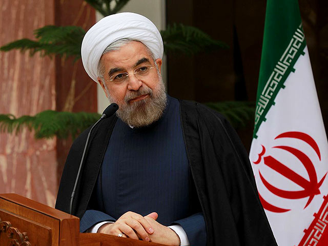 Президент Ирана Хасан Рухани прибыл в воскресенье в Астрахань, где в понедельник пройдет четвертый Каспийский саммит