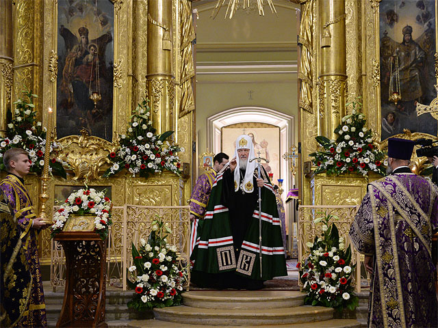 Патриарх Московский и всея Руси Кирилл совершил накануне в Москве чин великого освящения храма священномученика Климента, Папы Римского в Замоскворечье