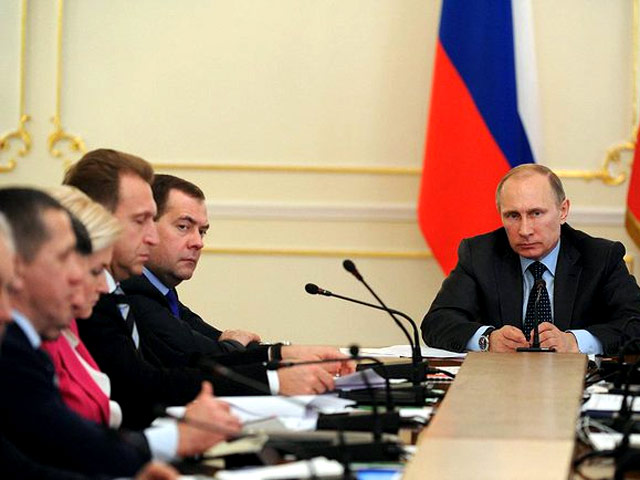 Путин обсудит с правительством отказ от зарубежных поставок в сельском хозяйстве
